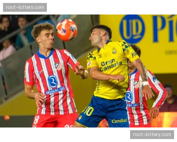 西蒙尼前场自由轮换战术,阿尔马达格列兹曼位置互换成常态 西蒙尼前场自由轮换战术,阿尔马达格列兹曼位置互换成常态